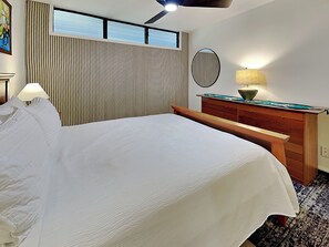 Condo (1 Bedroom) | Property amenity