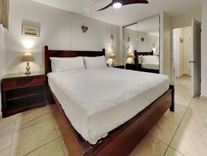 Condo (1 Bedroom) | Property amenity