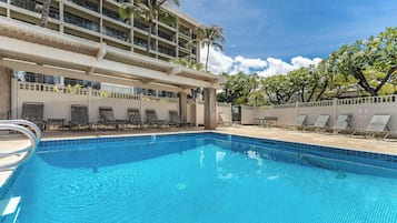 Condo (1 Bedroom) | Property amenity