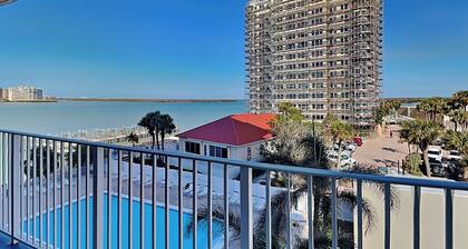 9461lkbc305nco - Lovers Key Beach Club 305