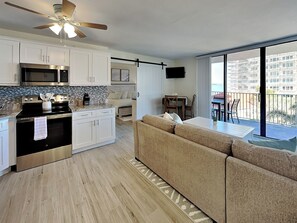 Condo (1 Bedroom) | Property amenity