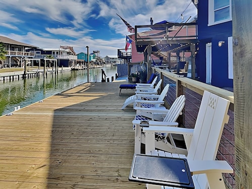 Siesta Keys by Miss Kitty’s