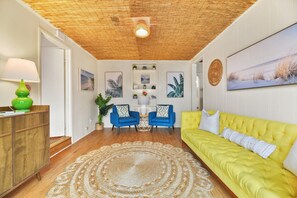 House (4 Bedrooms) | Miscellaneous