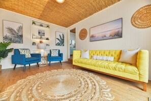 บ้านพัก (4 Bedrooms) | อื่นๆ