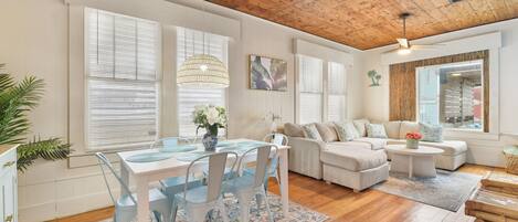 House (4 Bedrooms) | Property amenity