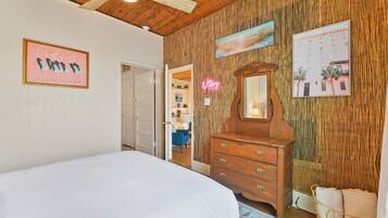 House (4 Bedrooms) | Property amenity
