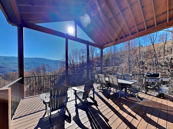 Studio (3 Bedrooms) | Boendets fasad