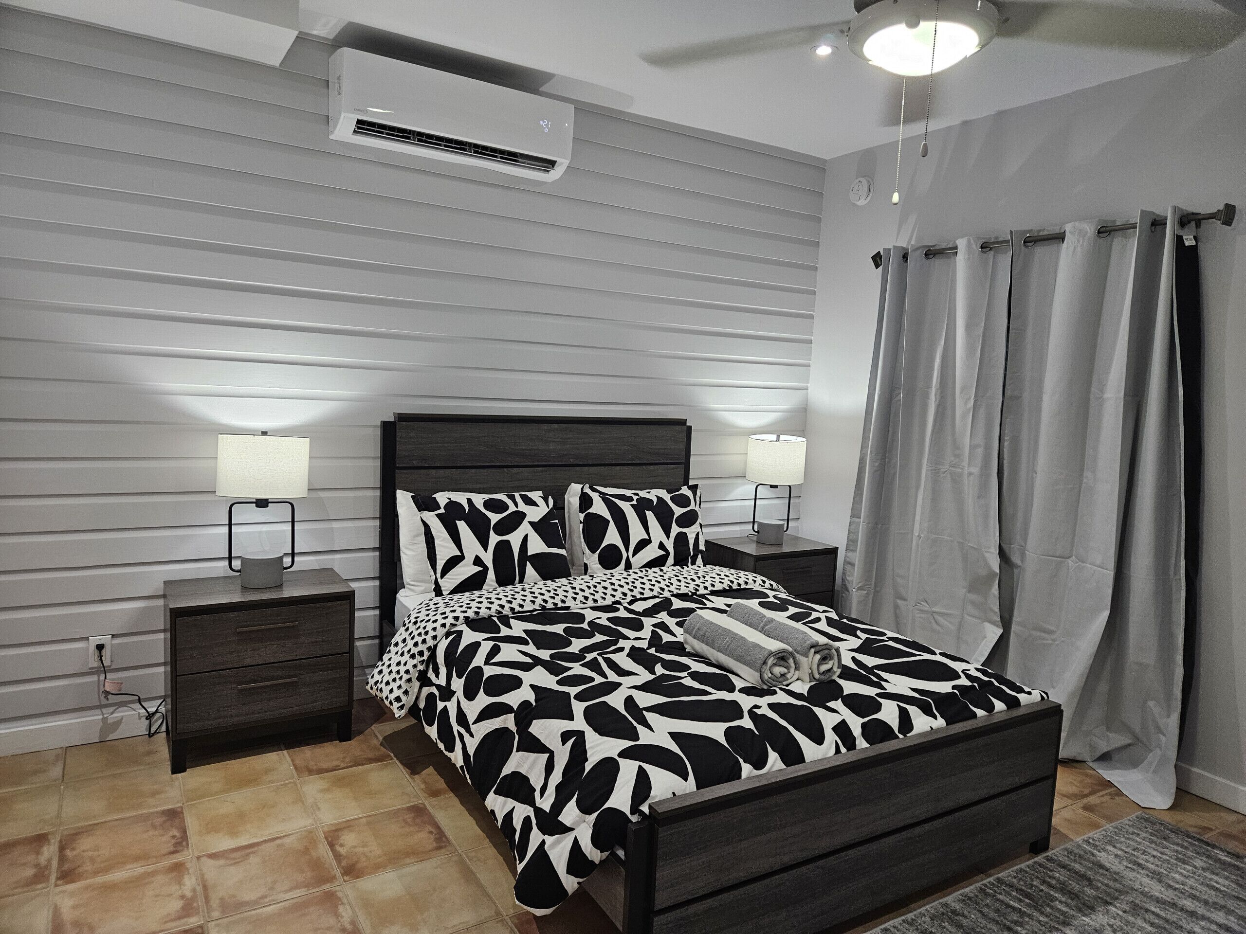 1 Schlafzimmer, Bügeleisen/Bügelbrett, kostenloses WLAN, Bettwäsche