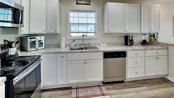 House (3 Bedrooms) | Miscellaneous