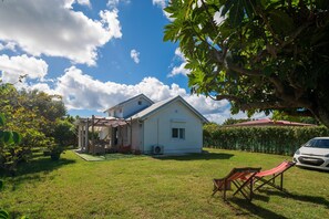 Exterior - Villa Michka - Charmante maison climatisée à Saint François (Saint-Francois)