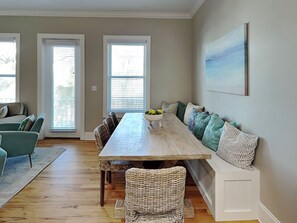 Studio (4 Bedrooms) | Miscellaneous