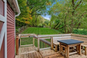 屋外ダイニングエリア