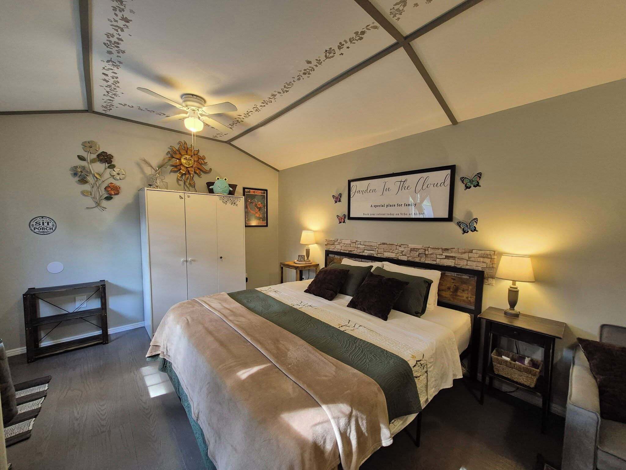 1 chambre, fer et planche à repasser, Wi-Fi gratuit, draps fournis