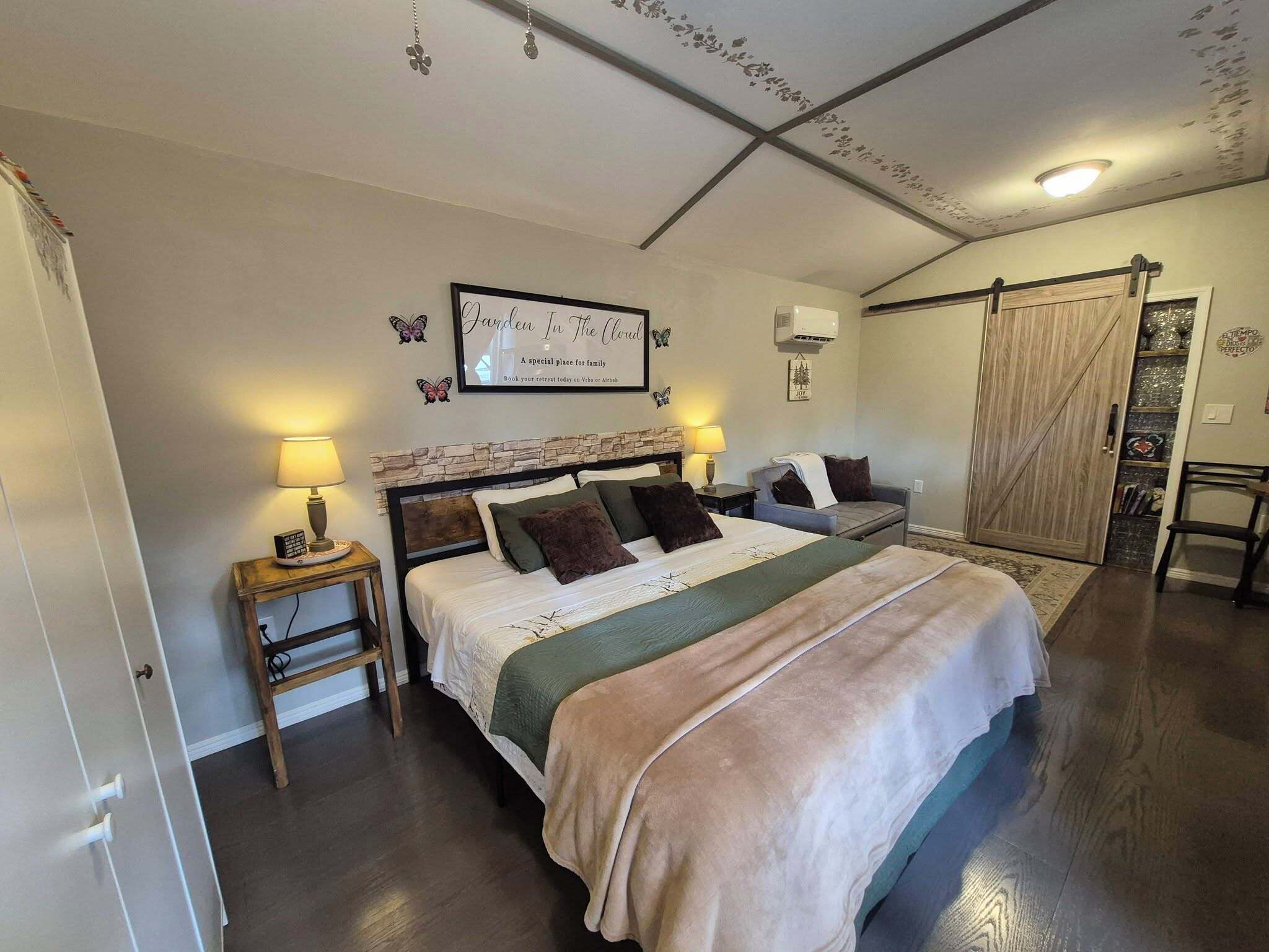 1 bedroom, iron/ironing board, free WiFi, bed sheets