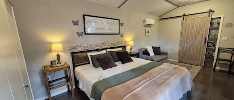 1 chambre, fer et planche à repasser, Wi-Fi gratuit, draps fournis