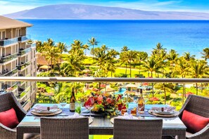 Outdoor dining - KBM Resorts | FREE CAR | Honua Kai Konea | Ocean view | 3-Bedroom Condo with Amazing views! HKK-825 (Kaanapali)