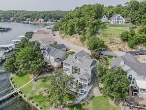 Exterior - Cimmaron Bay Retreat - Where Comfort Meets Style! (Sunrise Beach)