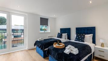 1 bedroom, iron/ironing board, free WiFi