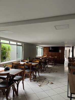Free daily continental breakfast - Arcos Palace Hotel (Arcos)
