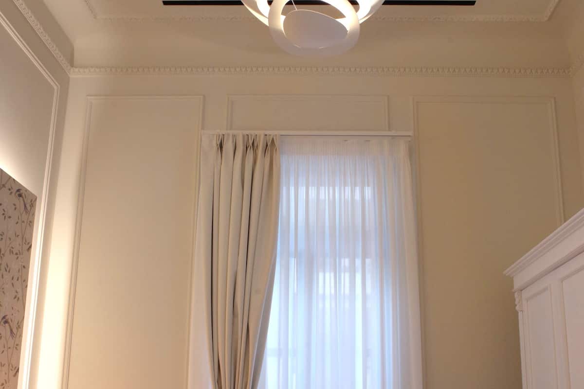 Egyptian cotton sheets, premium bedding, pillow-top beds, in-room safe