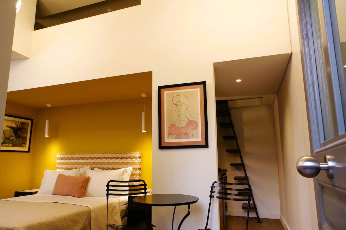 Apartamento standard, 1 cama de casal, sacada, vista para a cidade | 1 quarto, roupas de cama de algodão egípcio, roupas de cama premium