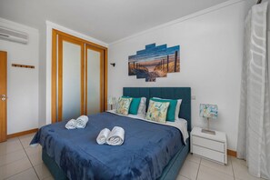 1 bedroom, in-room safe, iron/ironing board, free WiFi