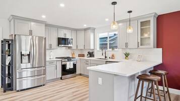 Fridge, microwave, oven, dishwasher