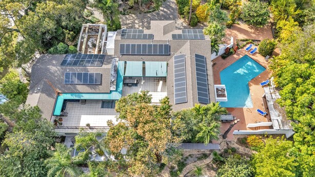 Uklassifisert bilde, 1 av 94, knapp