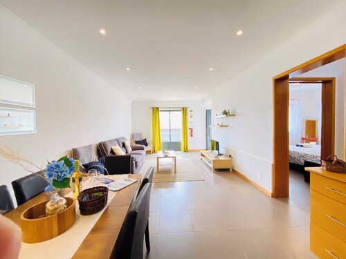 Sea View Apartment A