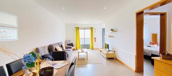 Sea View Apartment A