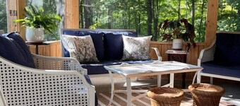 Cottage w/ hot tub 15min to Windham & Catskill