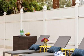 House (Multiple Bedrooms) | Interior - Sleeps 18! Pool, Hottub, Game Room, Blocks to Beach Vilano Villa by Avantstay (St. Augustine)