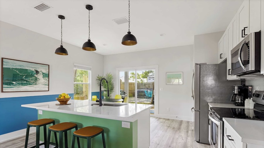 Beach Retreat w/ Putting Green, Hot Tub, 2 Free Bikes Golden Hour by Avantstay