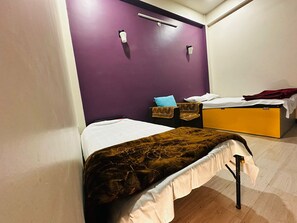 3 slaapkamers, een strijkplank/strijkijzer, wifi