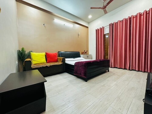 3-bedroom Homestay in Triveni Sangam Kumbh Prayagraj