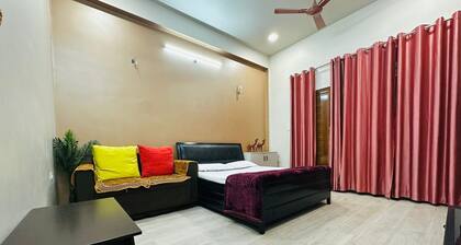 3-bedroom Homestay in Triveni Sangam Kumbh Prayagraj