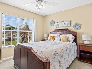 7 chambres, fer et planche à repasser, lit parapluie, Wi-Fi gratuit