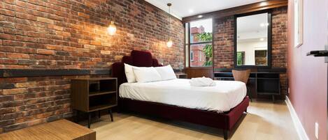 3 Schlafzimmer, Schreibtisch, Bügeleisen/Bügelbrett, WLAN