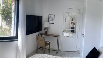 2 chambres, bureau, fer et planche à repasser, Wi-Fi