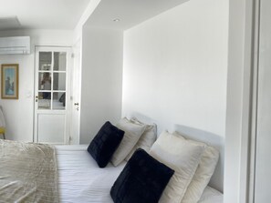 2 chambres, fer et planche Ă repasser, accĂšs Internet, draps fournis