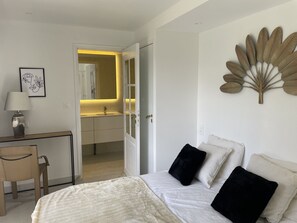 2 Schlafzimmer, Bügeleisen/Bügelbrett, WLAN, Bettwäsche