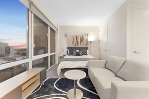 In-room safe, WiFi, bed sheets