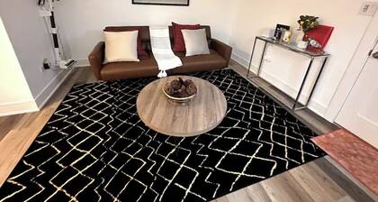 Charming Cozy Suite in Riverside