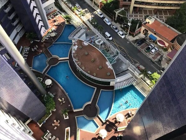 Piscina externa