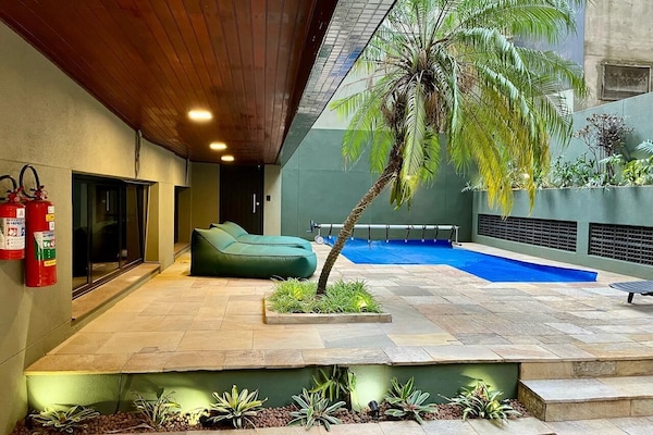 Piscina a l'aire lliure