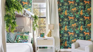 A bedroom with a canopy bed, a bedside table with a lamp, a nightstand, and a chair. - Sleeps 18! Family Retreat w/ Game Room, Pool, Resort Access Shadow Mountain (Davenport)