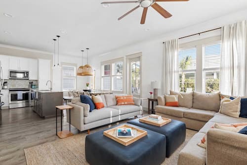 Casa (Multiple Bedrooms) | Interior