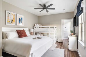 Nhà (Multiple Bedrooms) | Nội thất