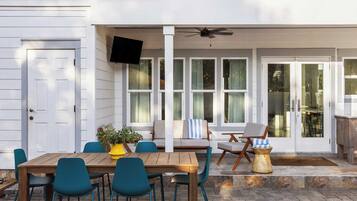 Rumah (6 Bedrooms) | Interior