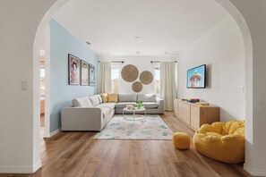 ハウス (Multiple Bedrooms) | 内装